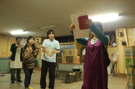 ����p�m���} 3-8