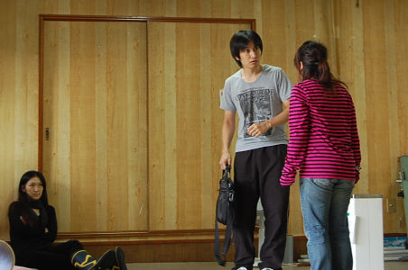 ����p�m���} 3-9