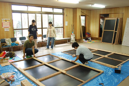 ����p�m���} 4-5